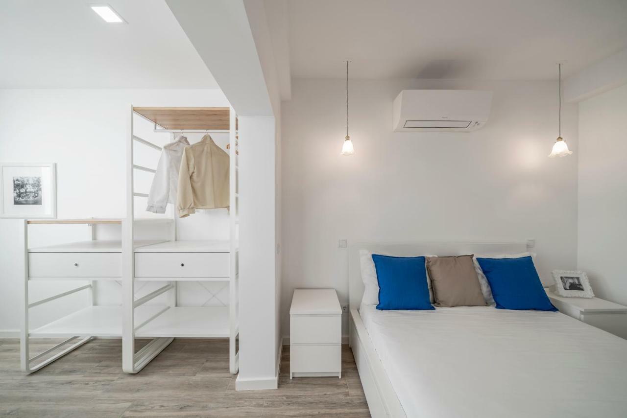 Drapes Design Apartments By An Island Apart 푼샬 외부 사진