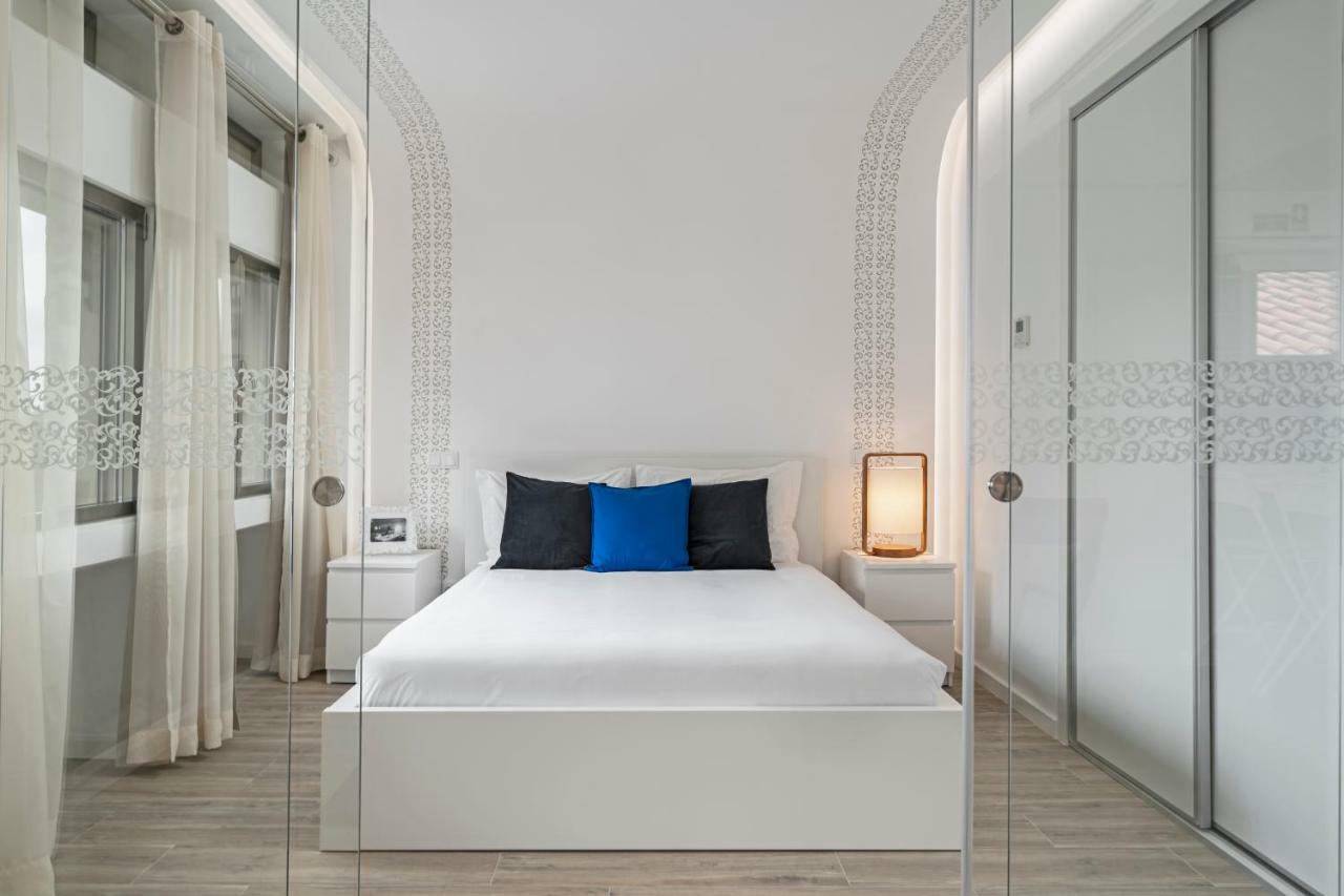 Drapes Design Apartments By An Island Apart 푼샬 외부 사진