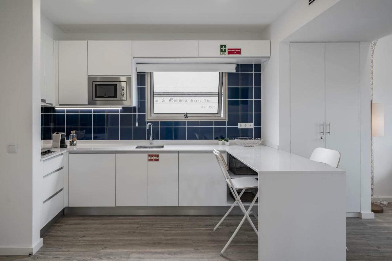 Drapes Design Apartments By An Island Apart 푼샬 외부 사진