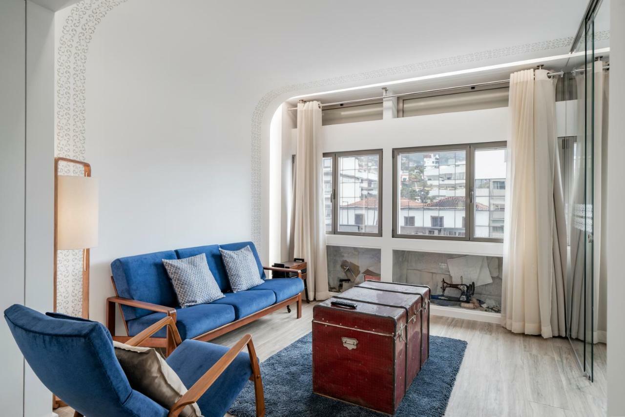 Drapes Design Apartments By An Island Apart 푼샬 외부 사진